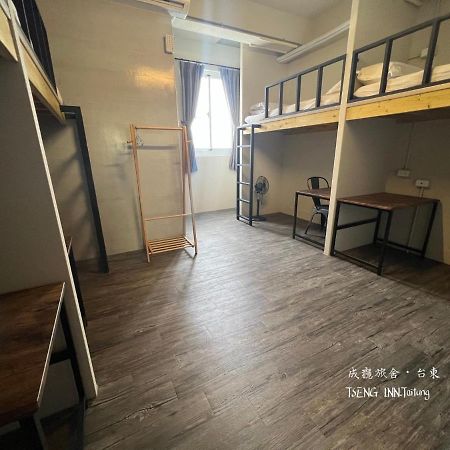 T'ai-tung成瘾旅舍公寓 外观 照片